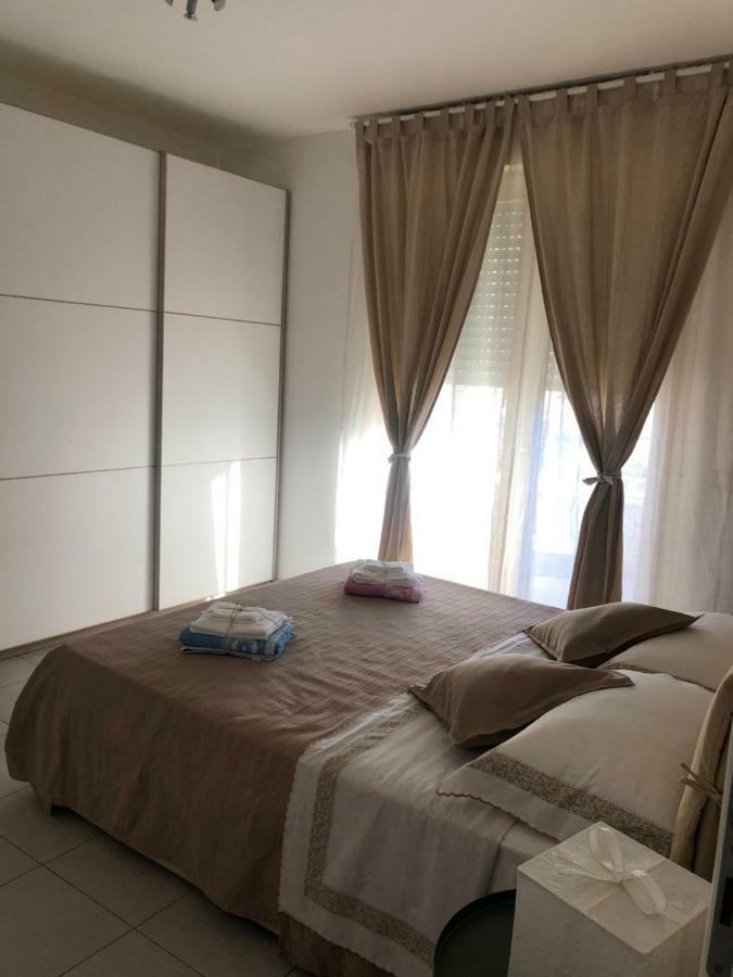 Le Miromi Apartment Civitanova Marche Bagian luar foto